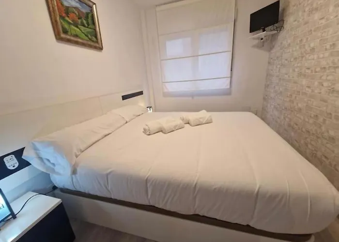 Apartamento Con Terraza Y Parking